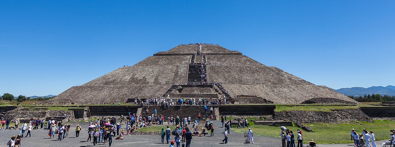 Pirâmide do Sol em Teotihuacán